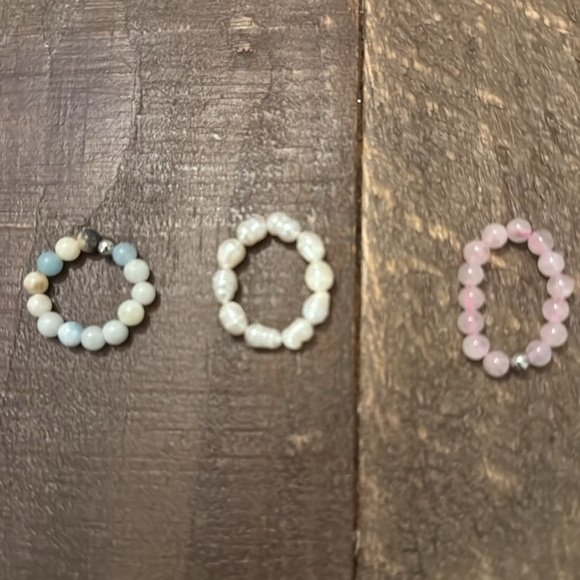 Jewelry - 3 piece beaded rings